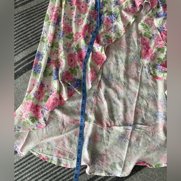 NWT Floral Smocked Puff Sleeve Midi Dress - Picture 16 of 16